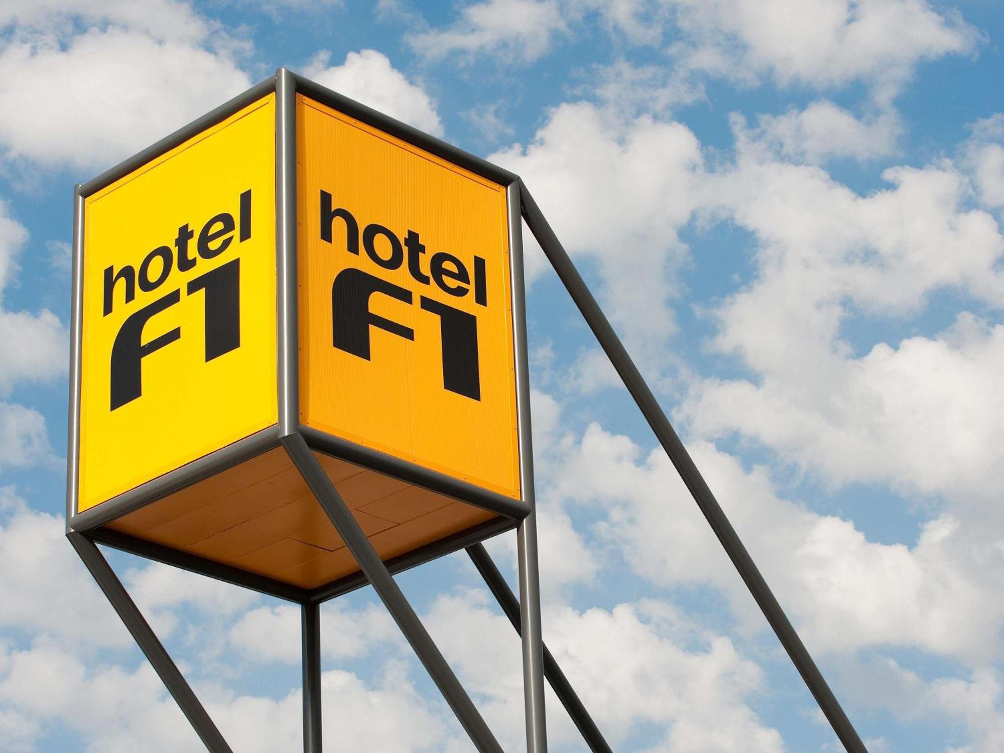 Hotelf1 Perpignan Sud Exterior foto